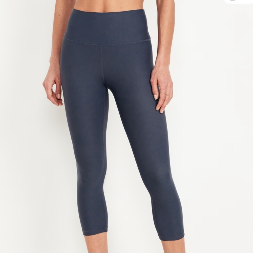 NWTOld Navy Go-Dry High-Rise Dusk Navy Cropped High-Waisted Leggings Size Large